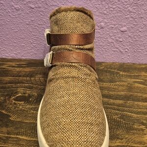 Cher - Women's Slip on Sneaker from Very G